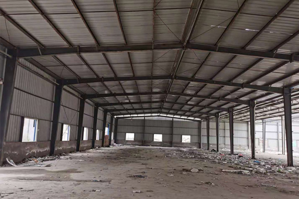 鋼結構預制養(yǎng)殖牛棚